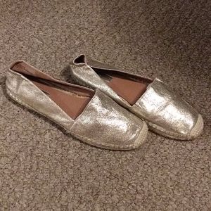 Halogen Gold Espadrilles flats Sz 8.5